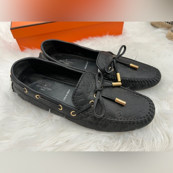 Sold - Louis Vuitton Gloria Loafer Driver Sz 36 - Picture 1 of 4